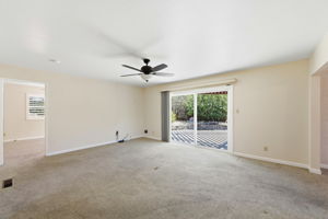 025_F8_132 Cedar Ln
