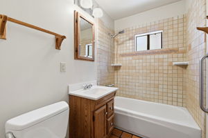 034_F8_132 Cedar Ln
