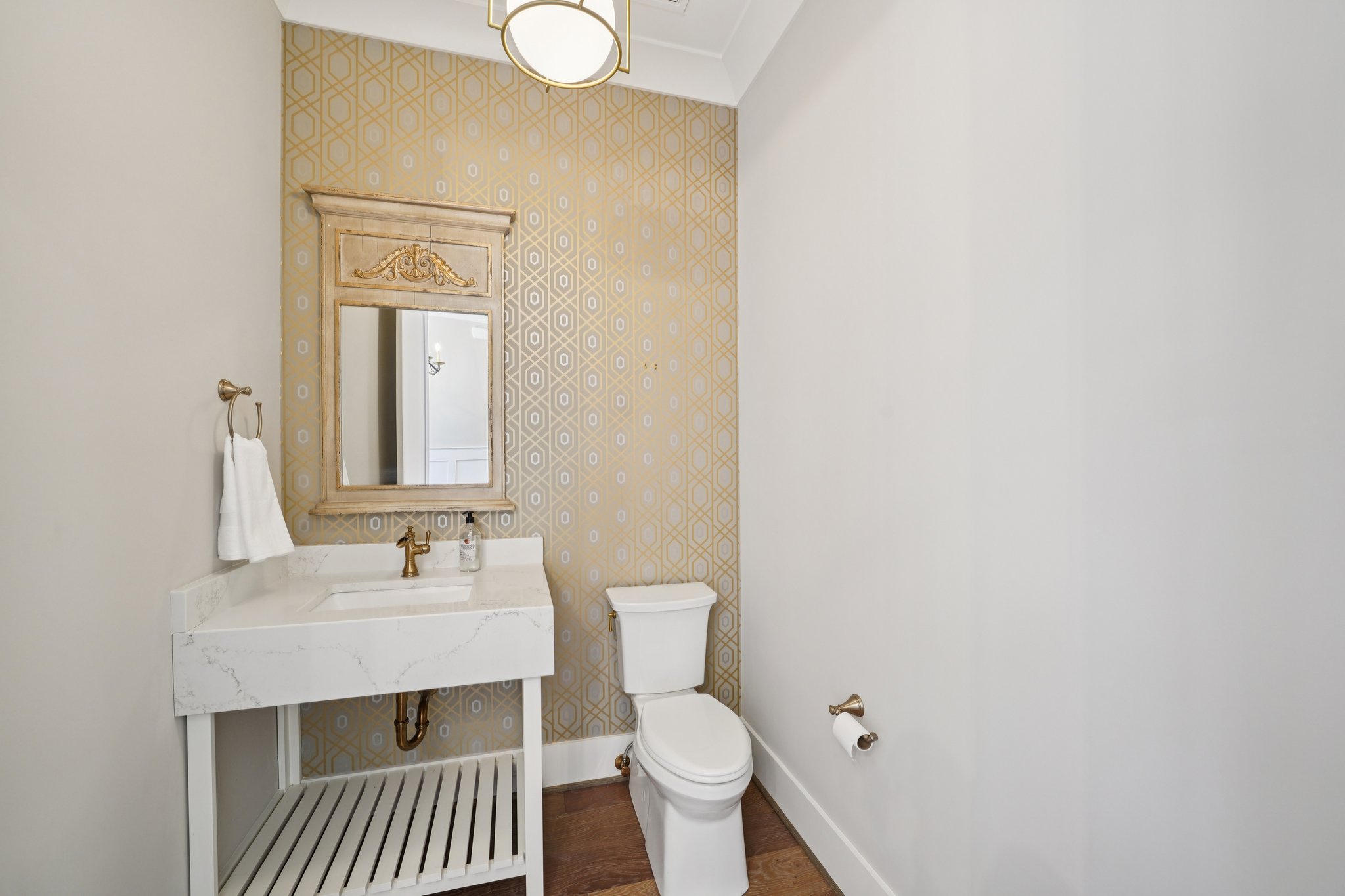 Elyton Dr-S2001-038.jpg