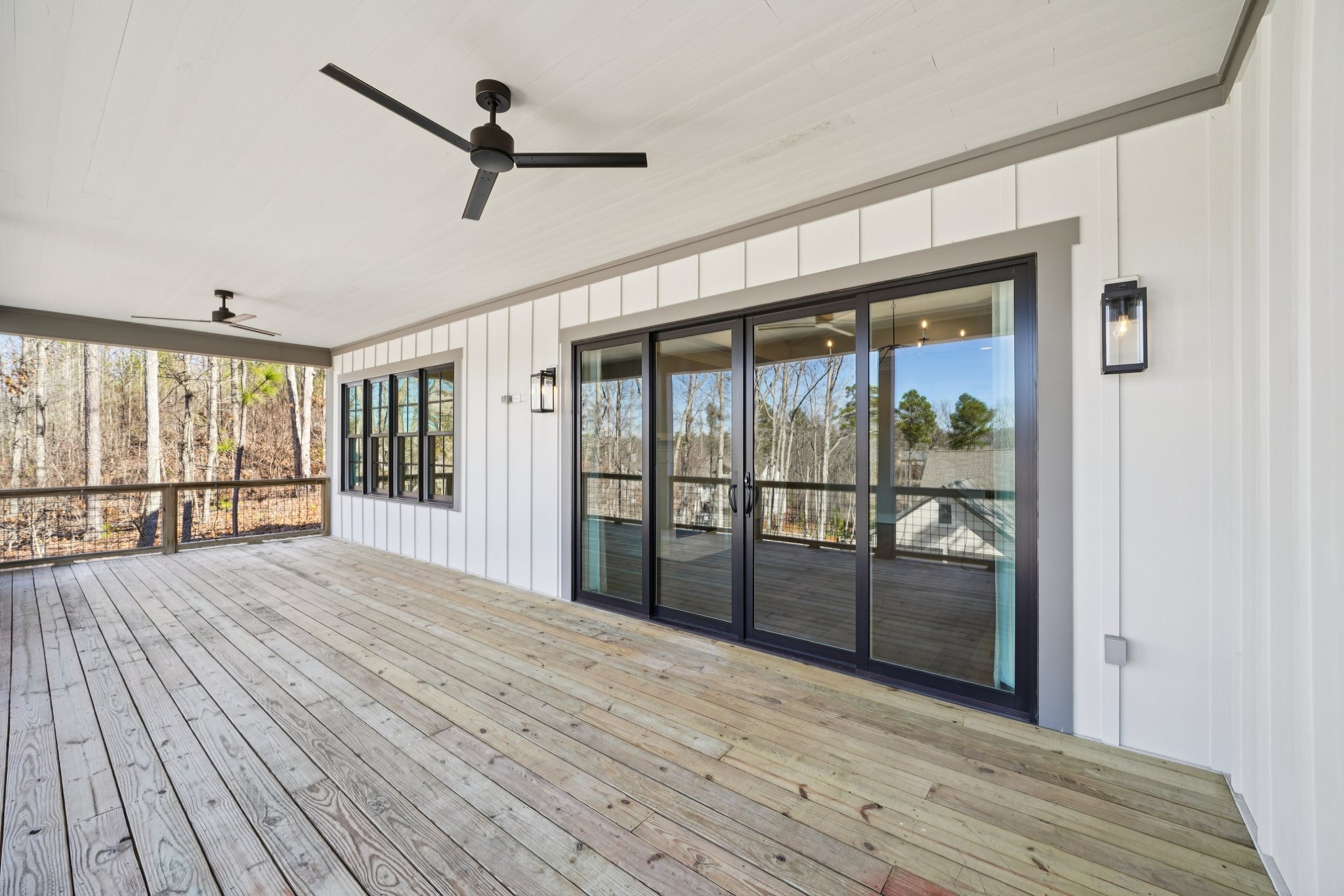 Elyton Dr-S2001-072.jpg