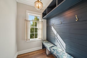 Elyton Dr-S2001-031.jpg