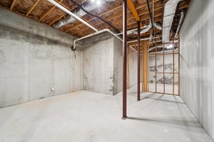 Elyton Dr-S2001-066.jpg