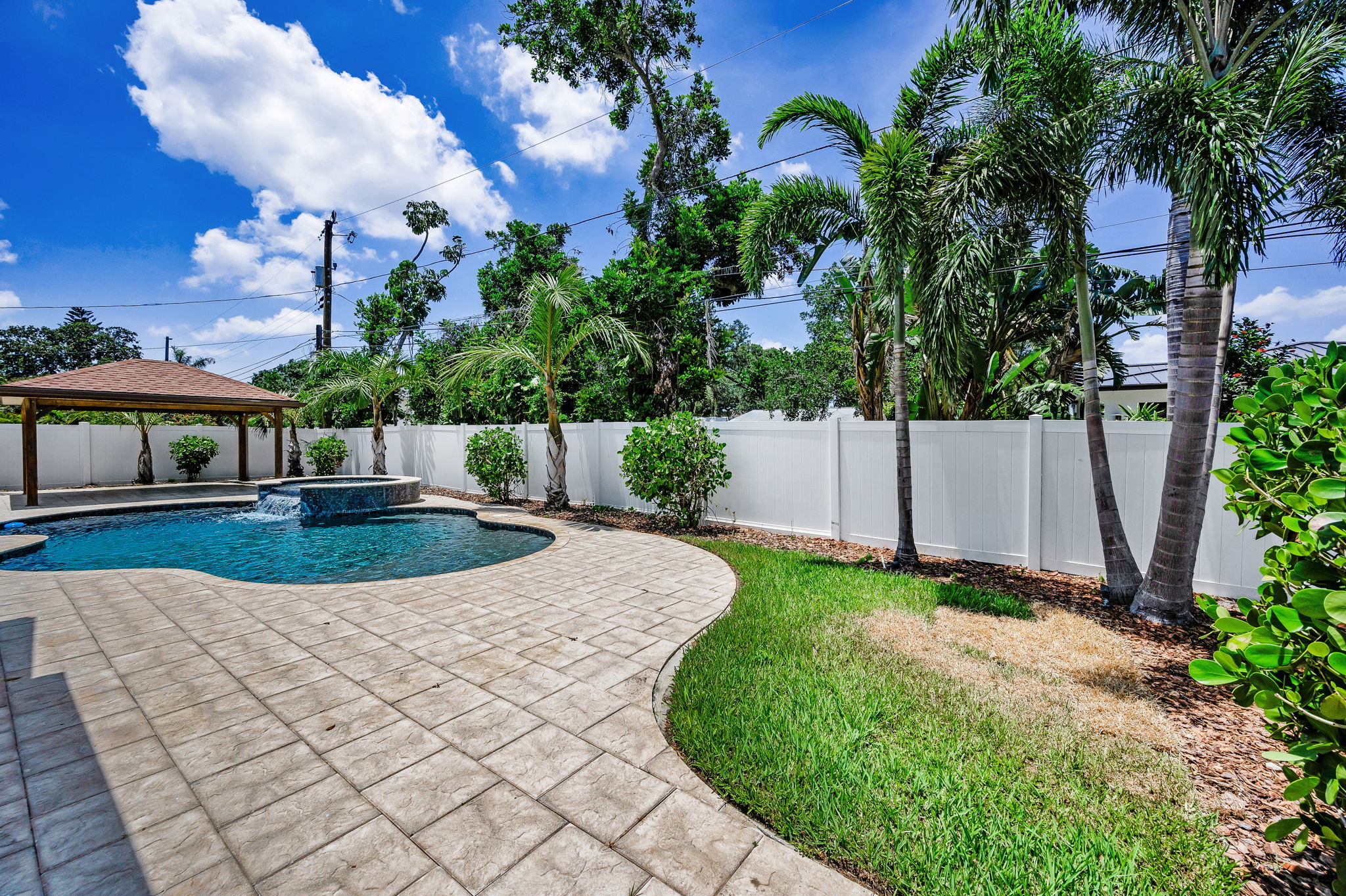 Backyard2SR