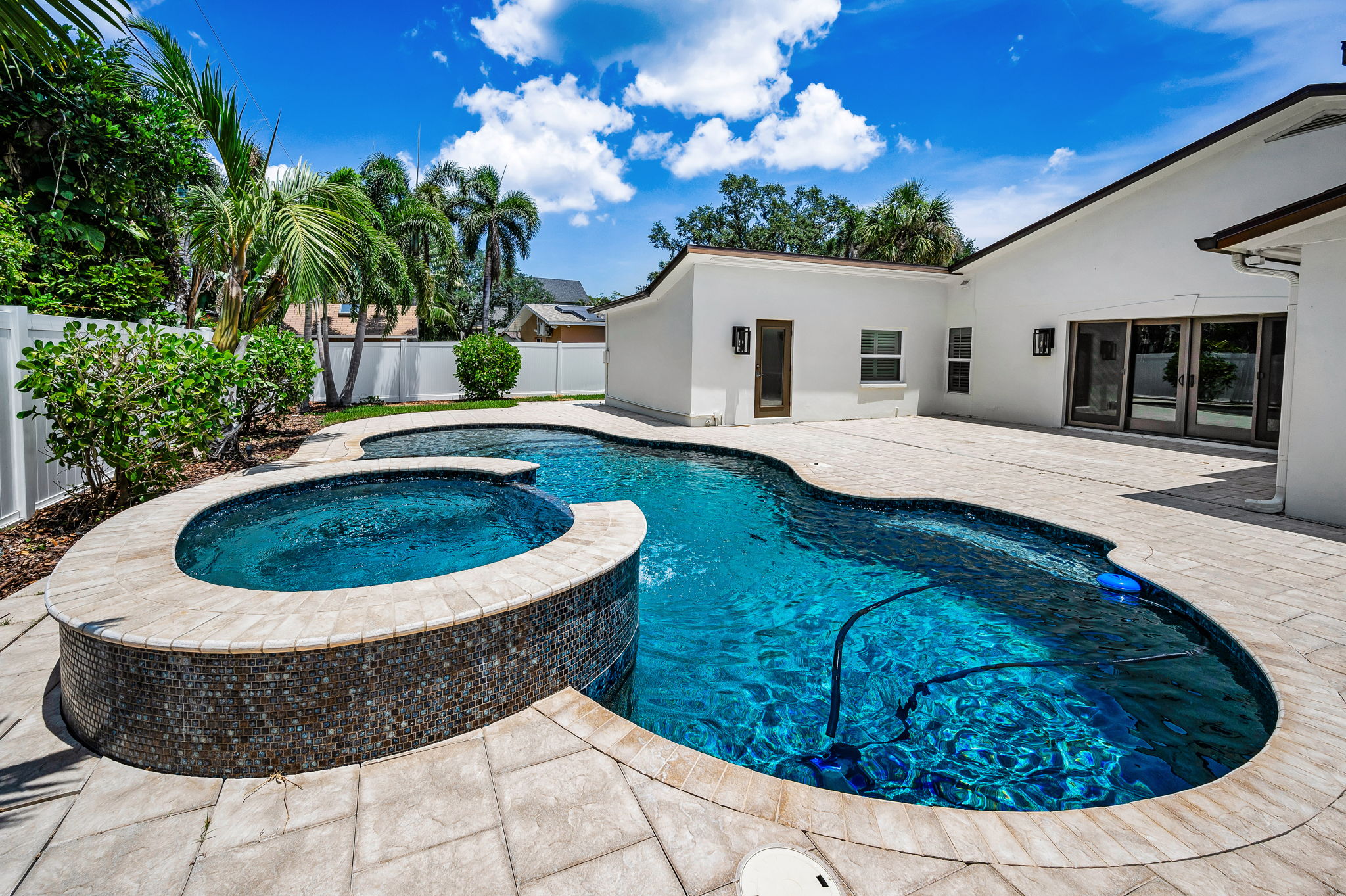 Pool4