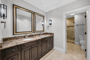 Bathroom2a