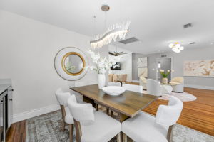 Dining Room3