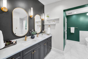 Master Bathroom1a