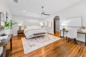 Master Bedroom1a