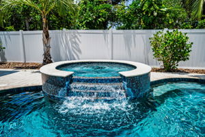 Pool2