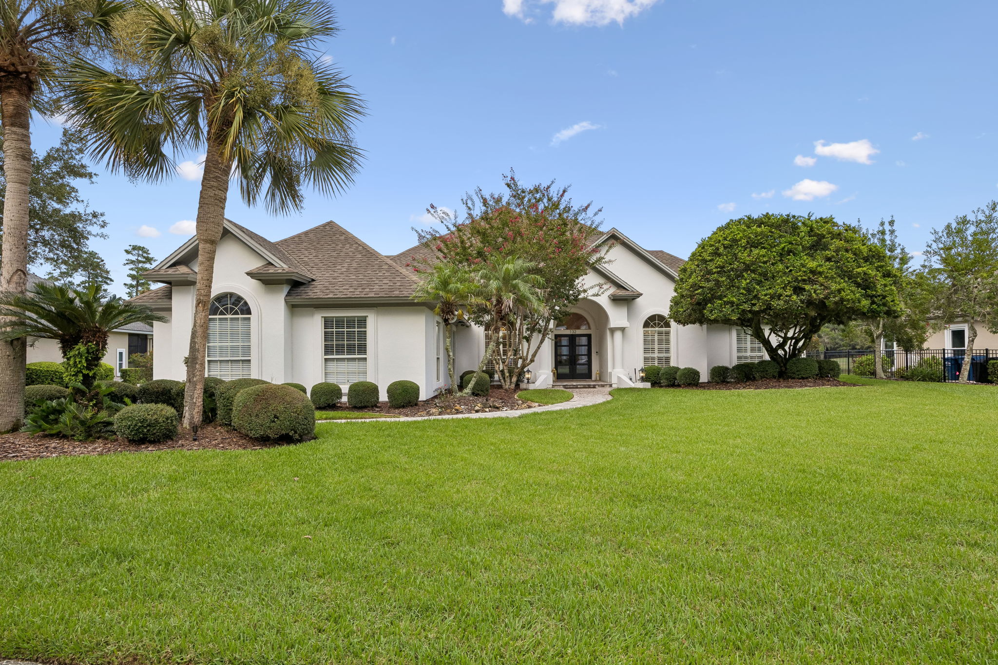 Welcome to 132 N Cove Dr