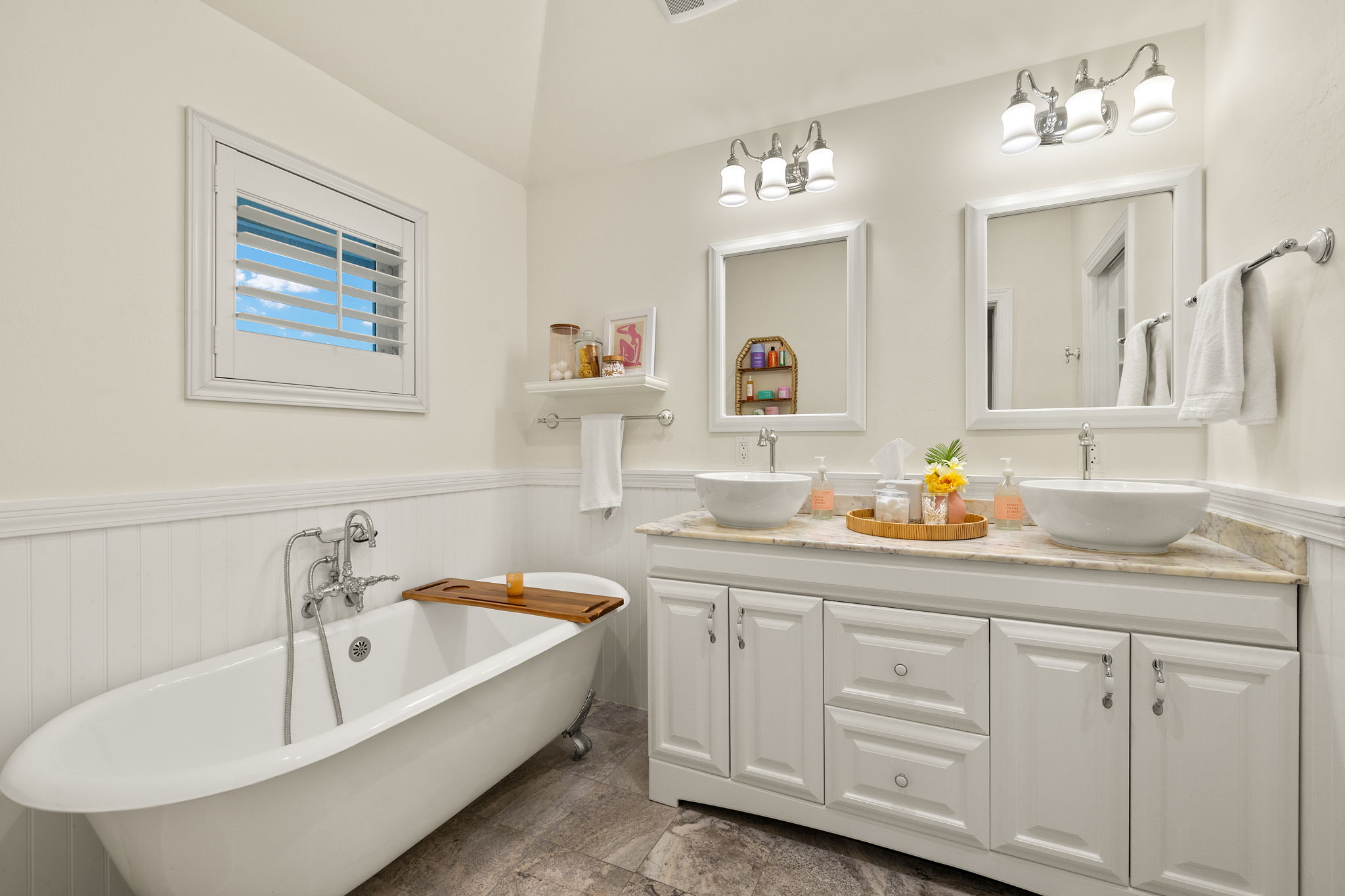 Guest Bathrom 2 of 2