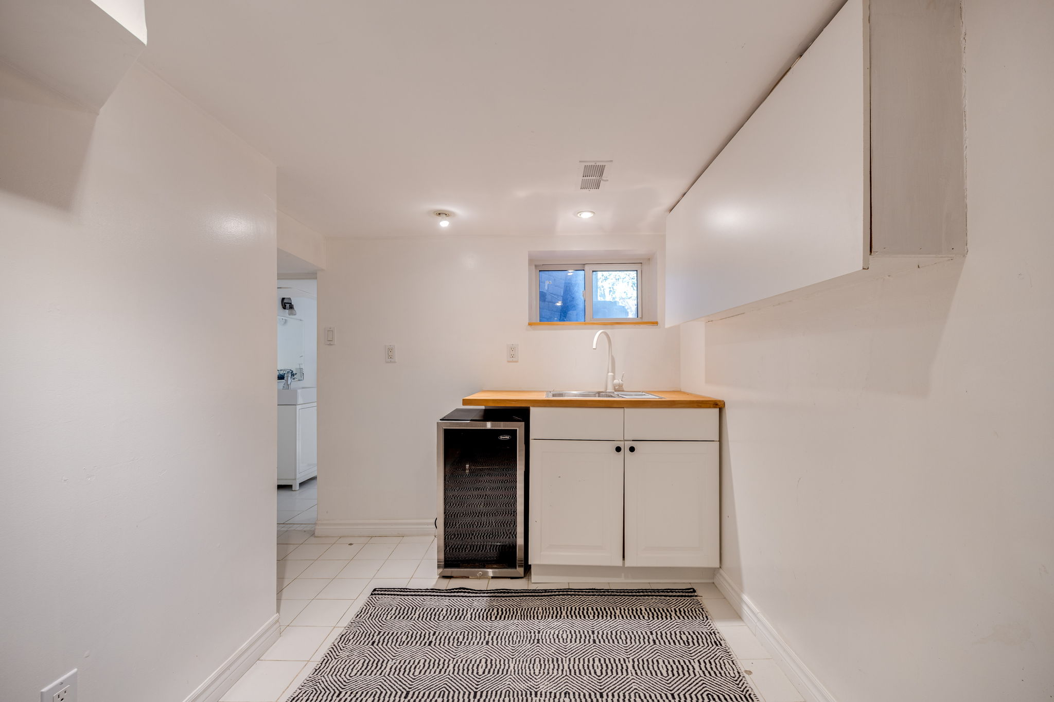 Toronto property showcase — delivered property photograph 27
