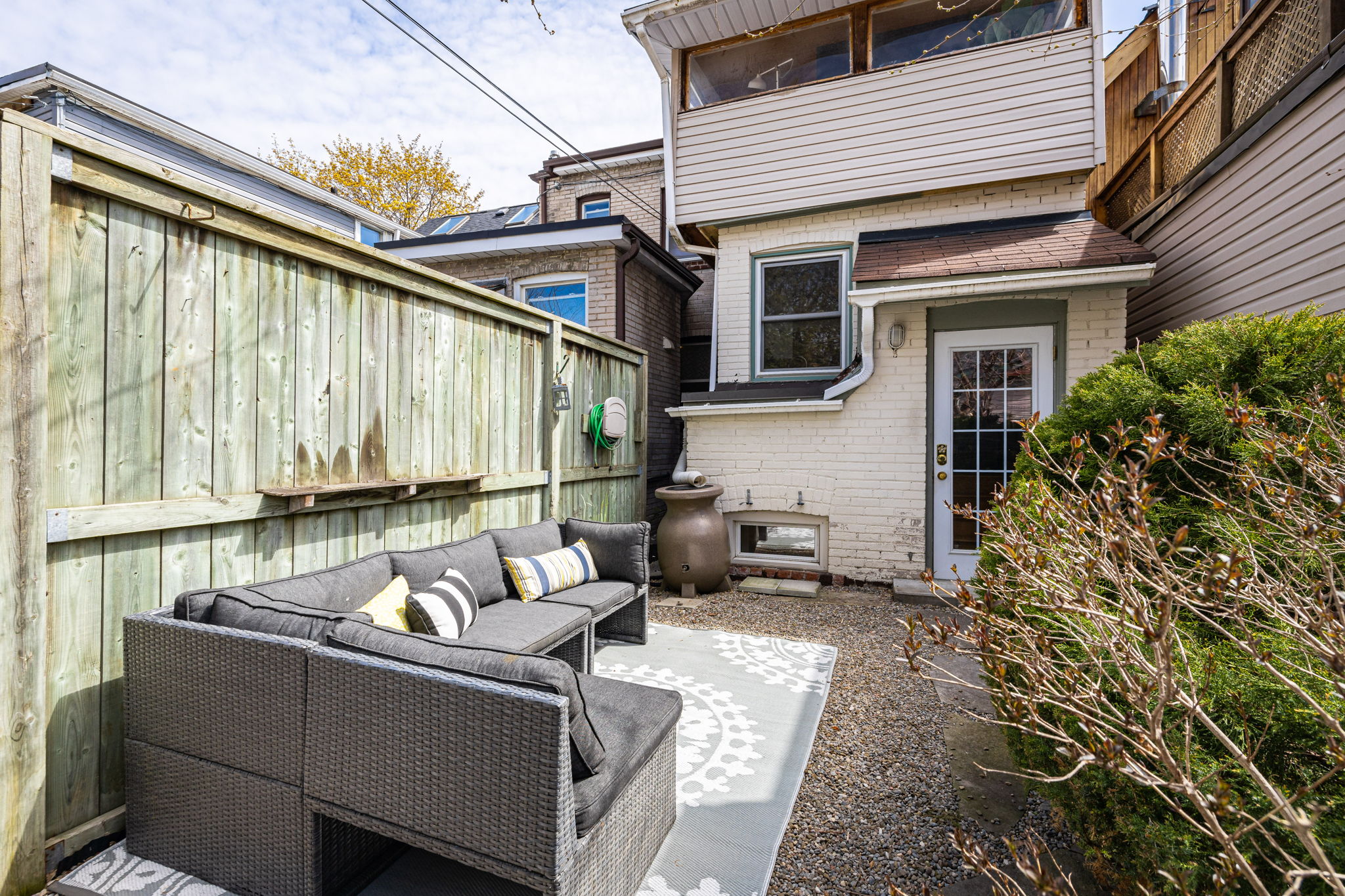 Toronto property showcase — delivered property photograph 60