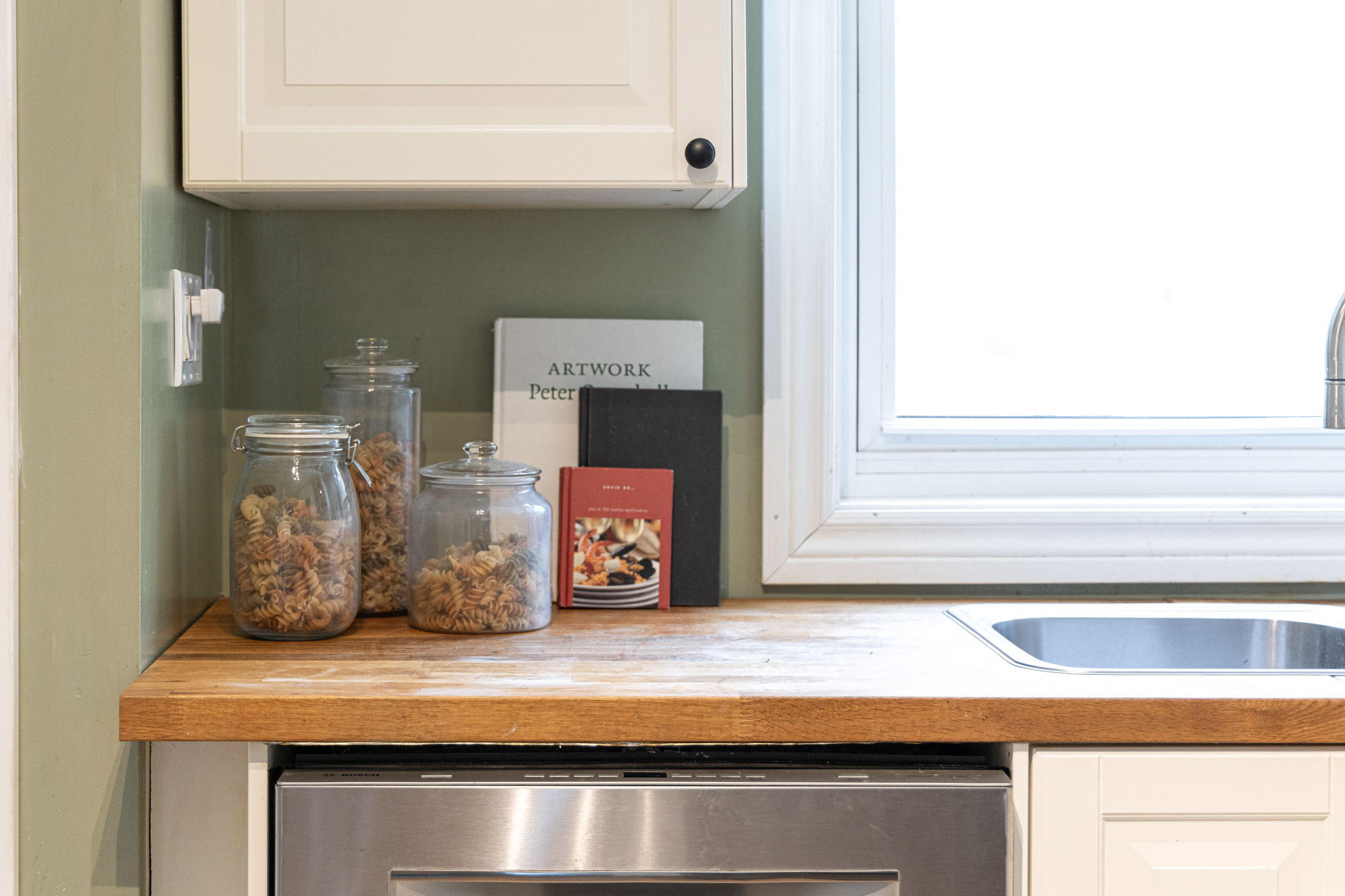 Toronto property showcase — delivered property photograph 38