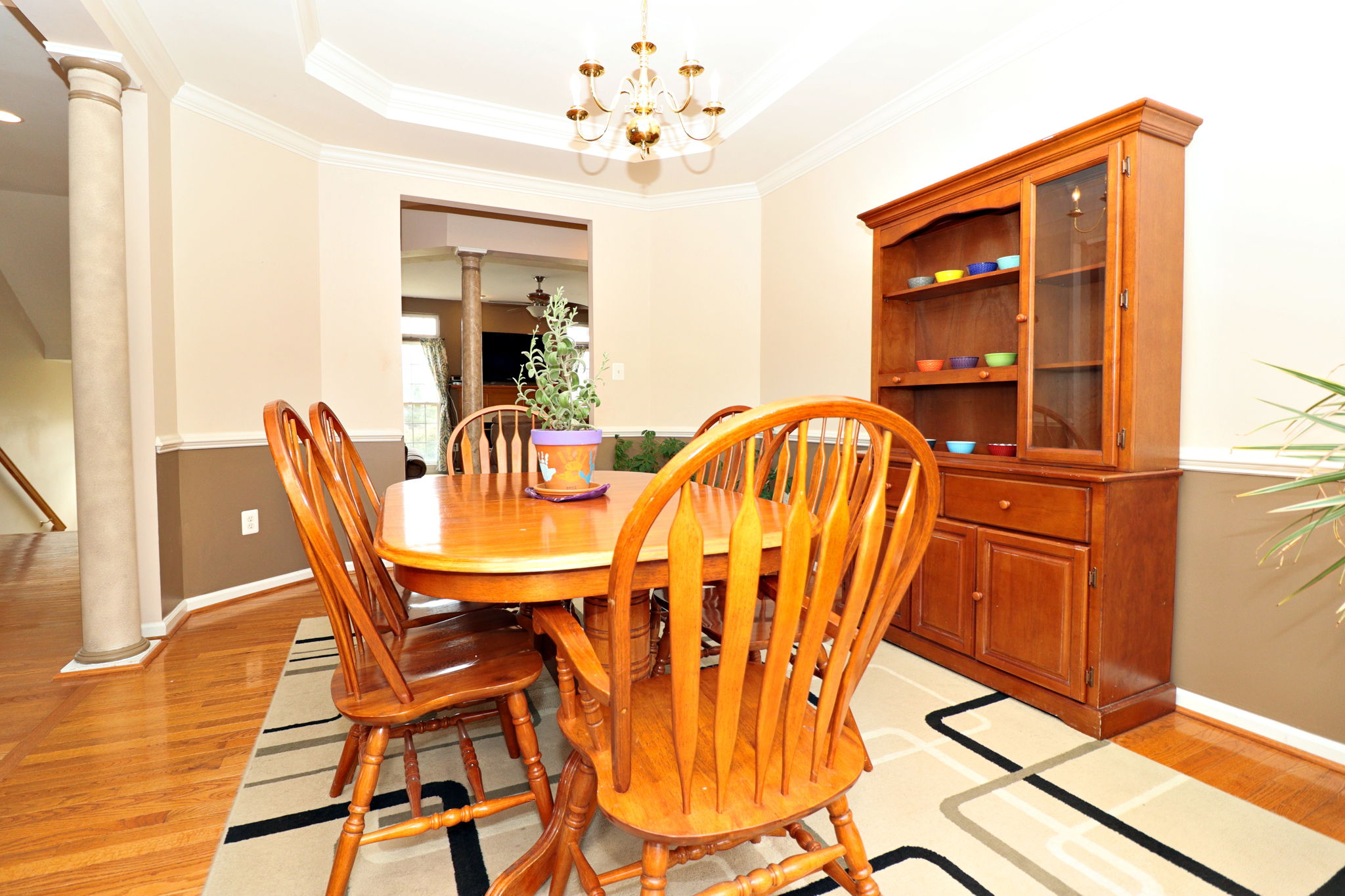 DINING ROOM1