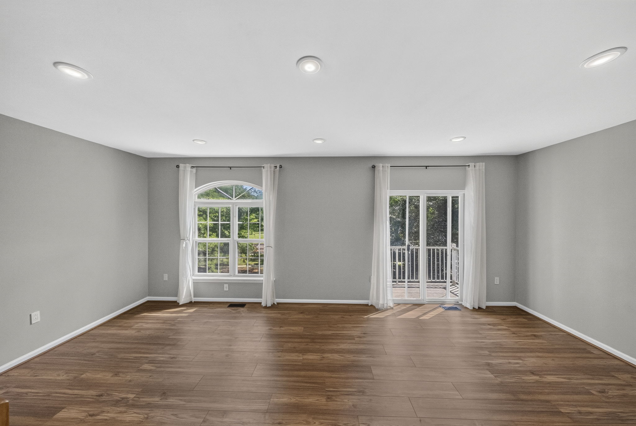 2nd floor Living Room