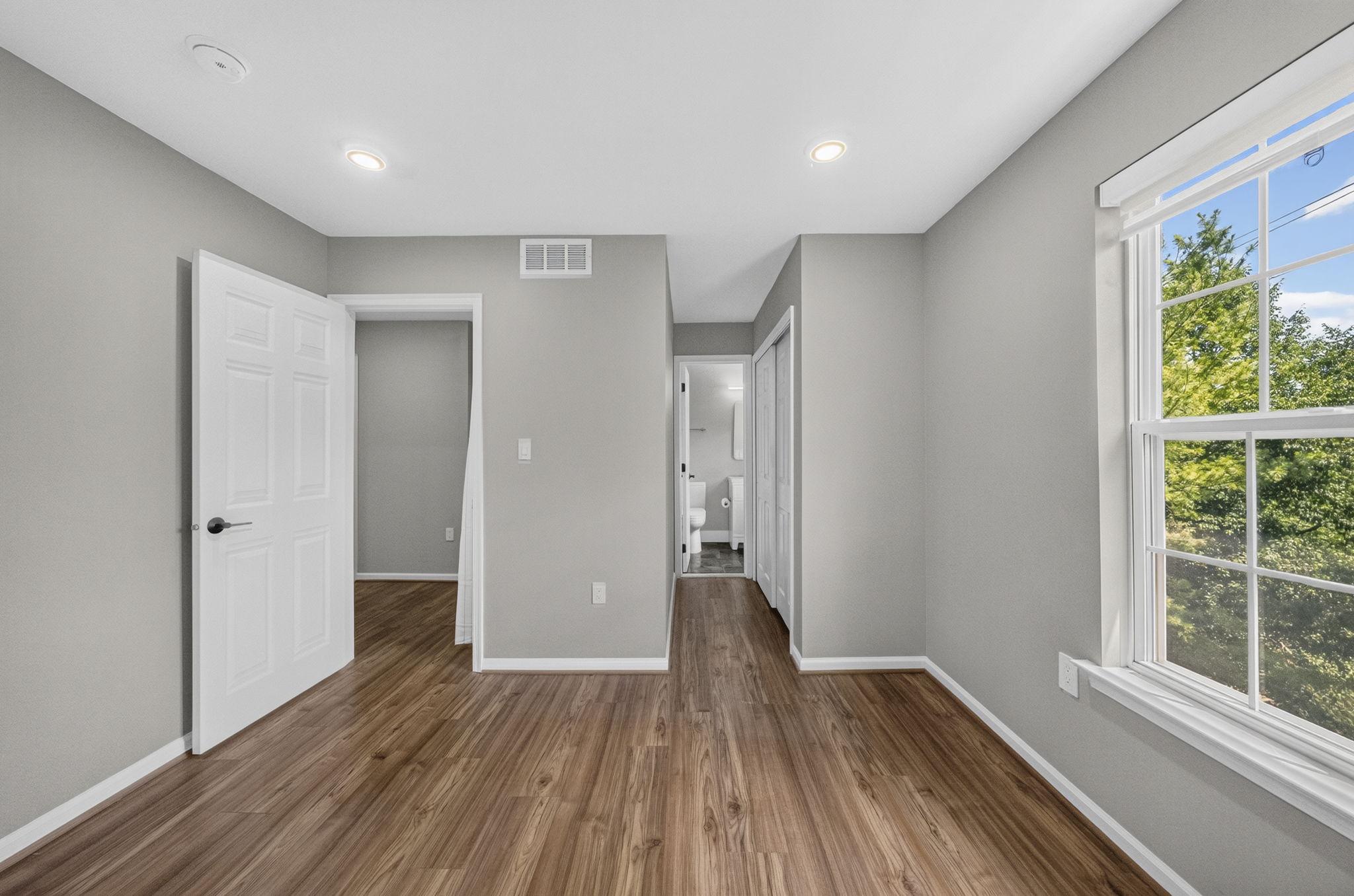 Bedroom 2 - with ensuite bathroom