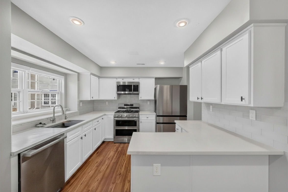Bright Kitchen