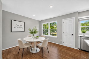 Breakfast Room - VIRTUALLY STAGED