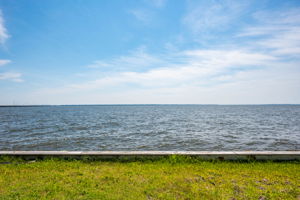132-Swan-Circle-8