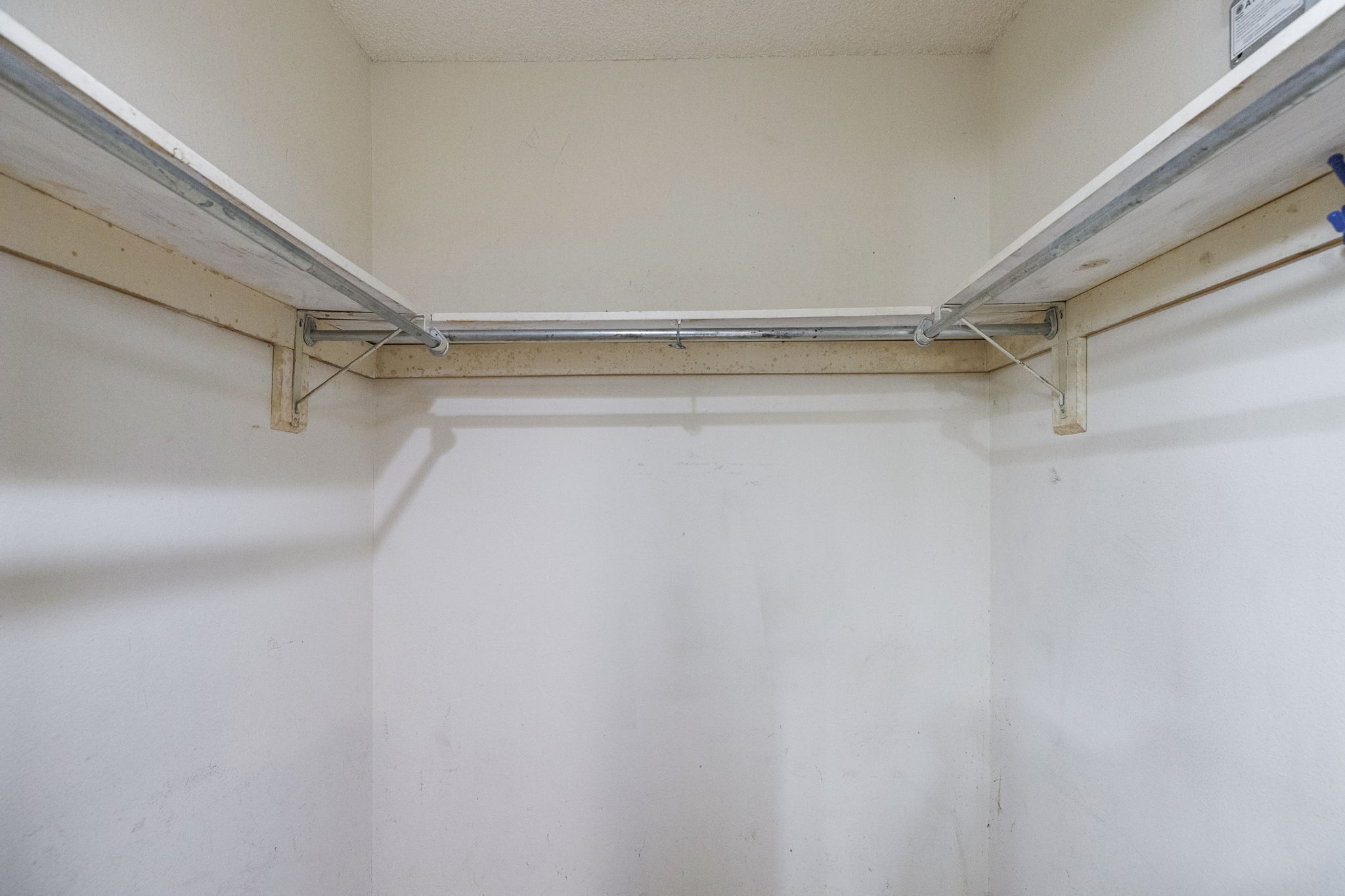 AB3_1320 Coral Way S-33