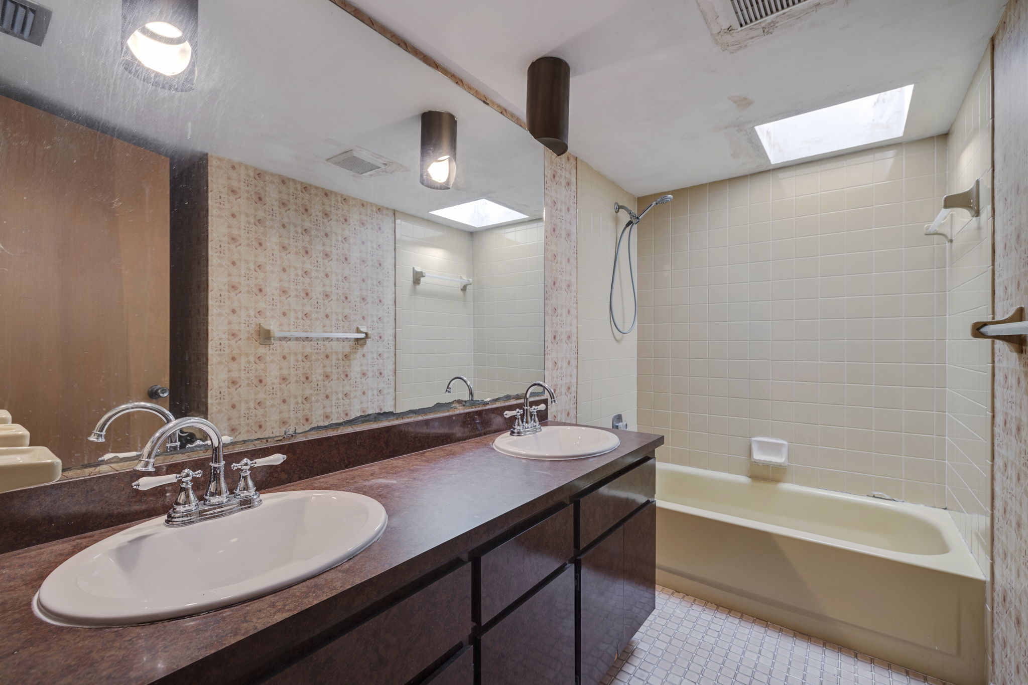 AB3_1320 Coral Way S-27