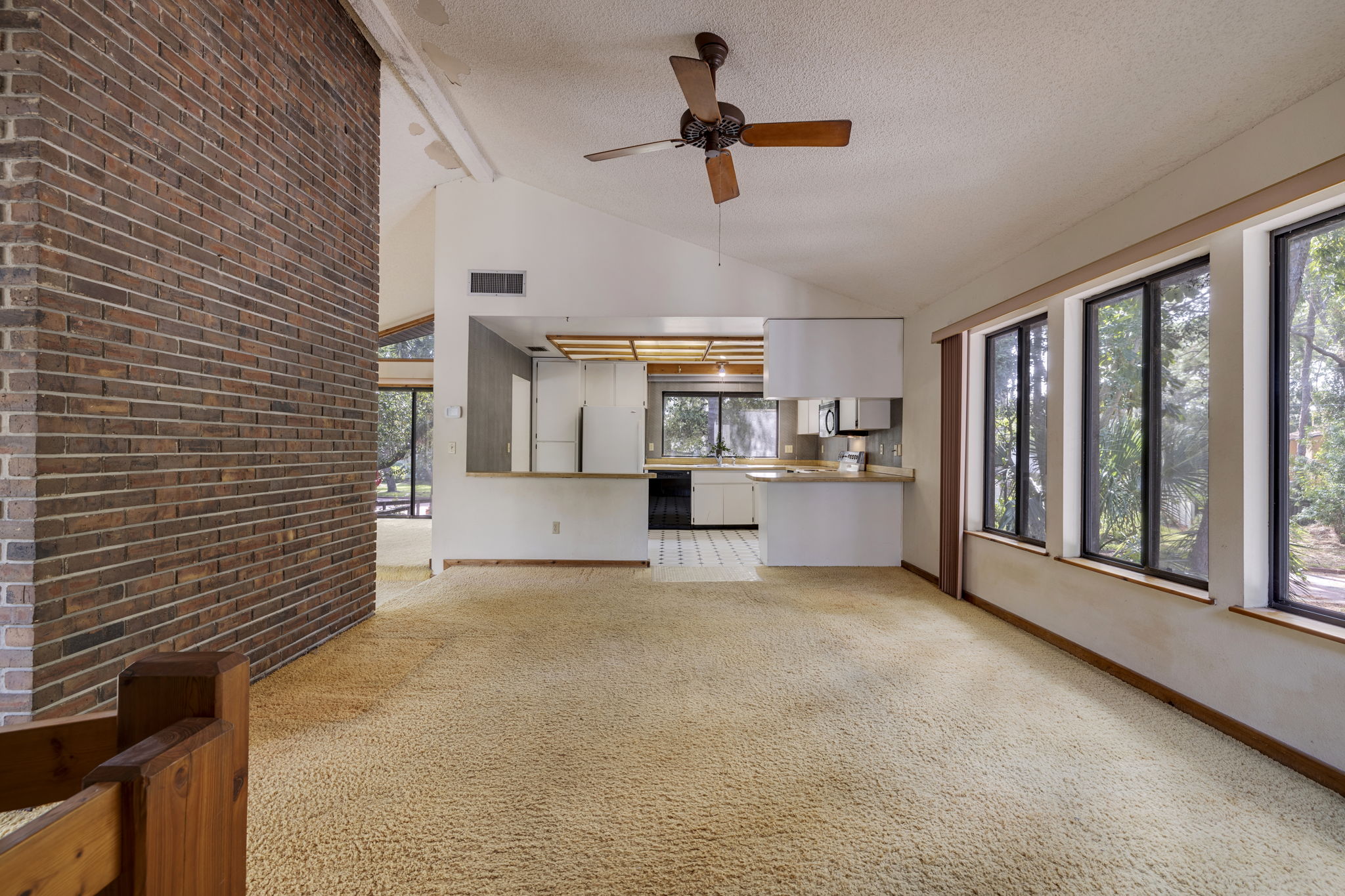 AB3_1320 Coral Way S-14