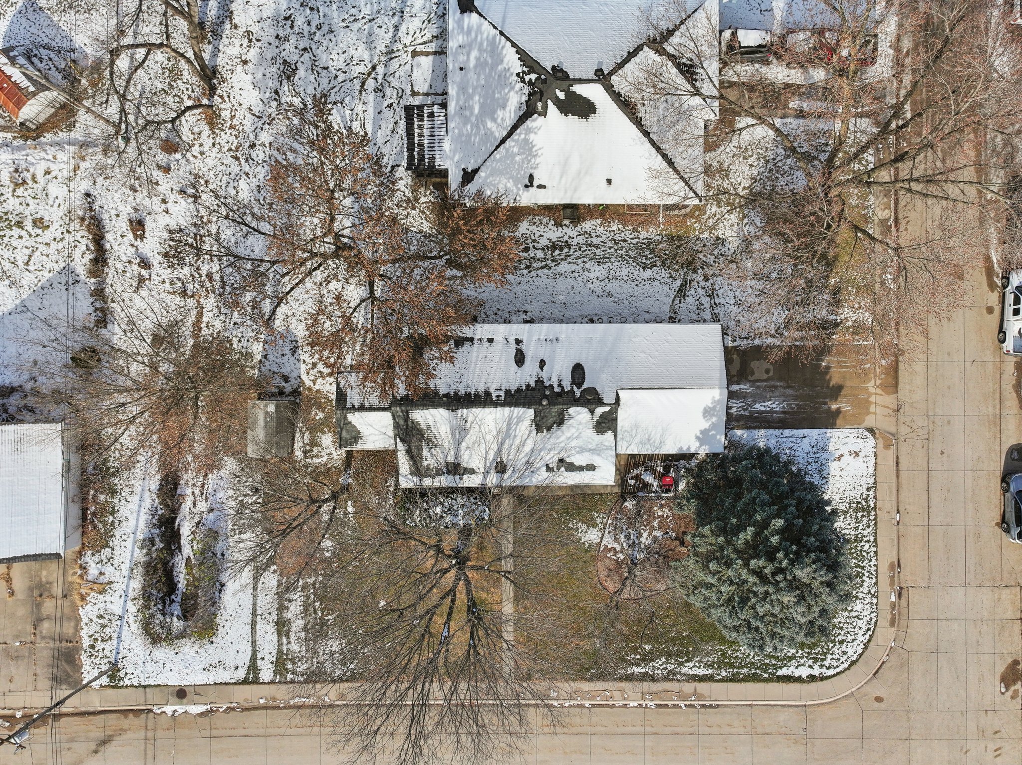 7648 - 1320 Darwin St_007.jpg