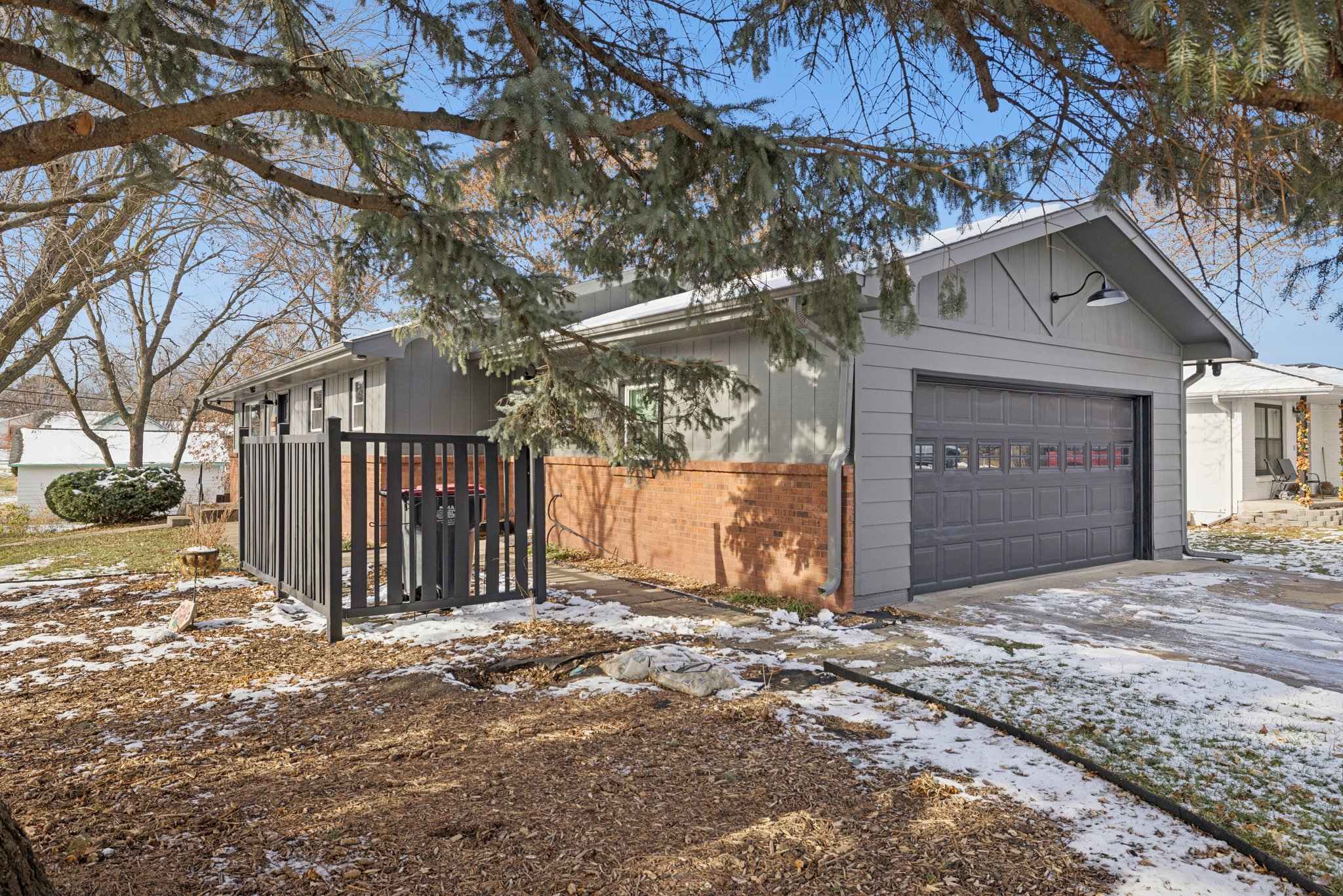 7648 - 1320 Darwin St_033.jpg