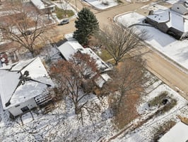 7648 - 1320 Darwin St_010.jpg