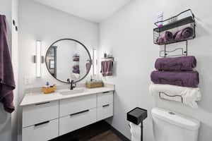 7648 - 1320 Darwin St_016.jpg