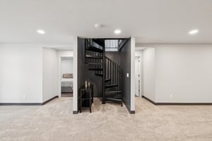 7648 - 1320 Darwin St_024.jpg