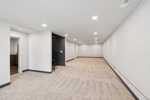 7648 - 1320 Darwin St_026.jpg