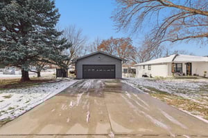 7648 - 1320 Darwin St_034.jpg