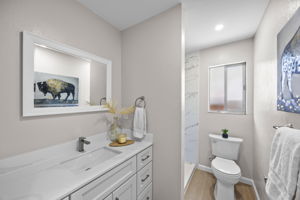  Photo 35