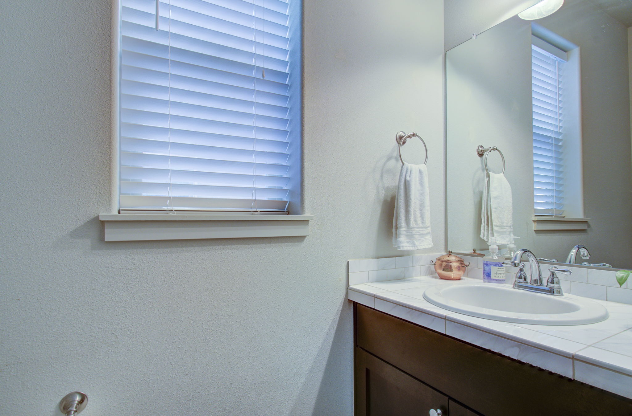 02 half bath