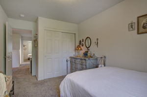 03 3rd bedroom2