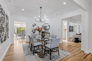 023_1320 Oak Ave