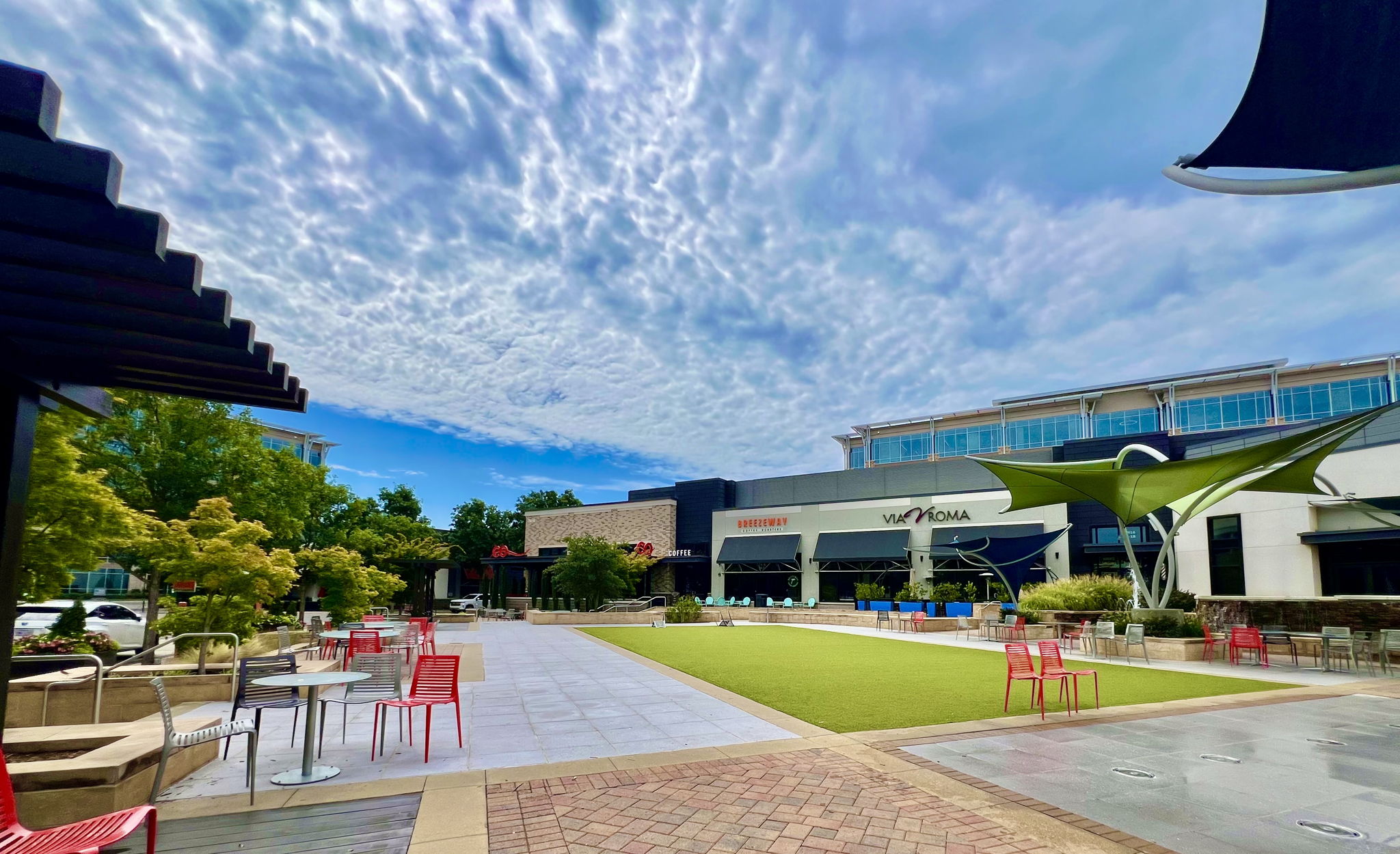 Waverly restaurants and green