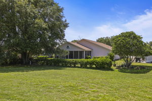 Back View from Golf Course - 495A1058