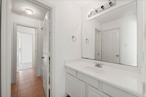  Photo 37