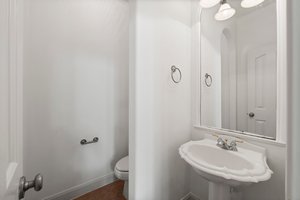  Photo 24