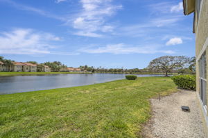 10207 Sunrise Lakes Blvd #204, Sunrise, FL 33322, US Photo 34