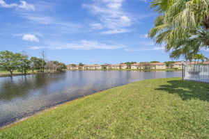 10207 Sunrise Lakes Blvd #204, Sunrise, FL 33322, US Photo 46