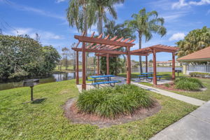 10207 Sunrise Lakes Blvd #204, Sunrise, FL 33322, US Photo 47