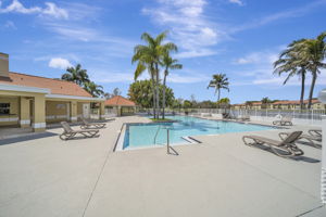 10207 Sunrise Lakes Blvd #204, Sunrise, FL 33322, US Photo 48