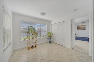 10207 Sunrise Lakes Blvd #204, Sunrise, FL 33322, US Photo 9