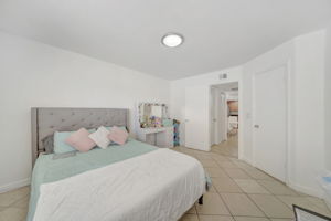 10207 Sunrise Lakes Blvd #204, Sunrise, FL 33322, US Photo 27