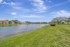 10207 Sunrise Lakes Blvd #204, Sunrise, FL 33322, US Photo 29