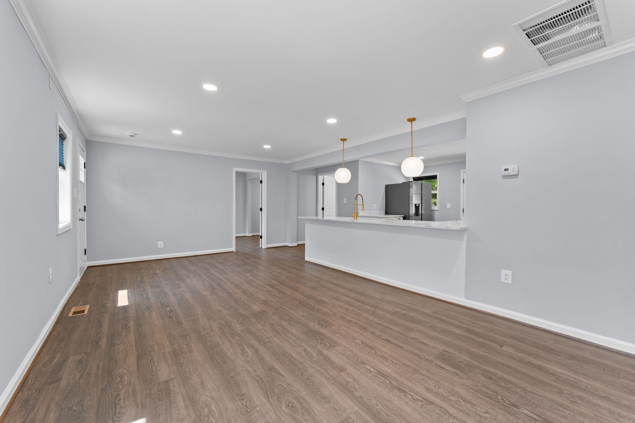 Living & Dining Area